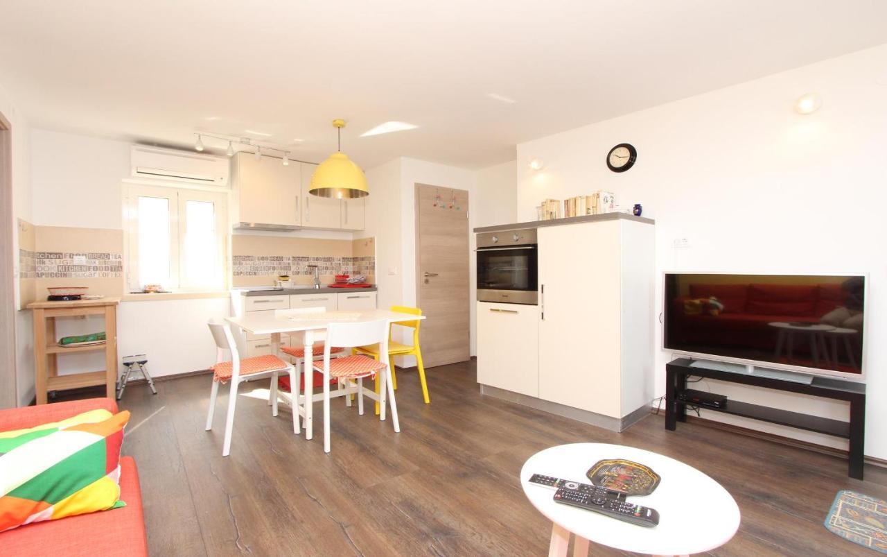 Apartment El Corsaro 2 Ровінь Екстер'єр фото